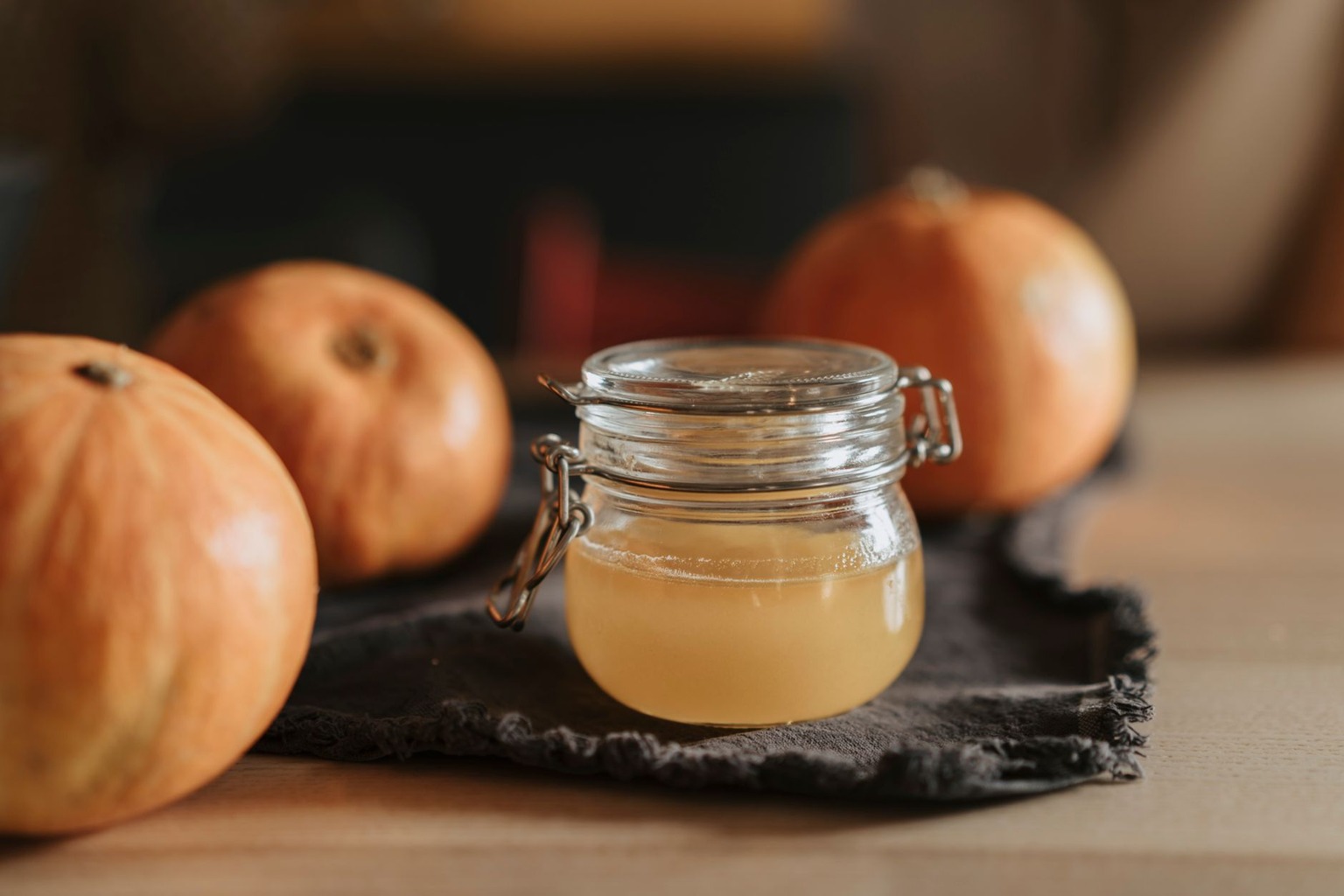 Les bienfaits méconnus du vinaigre de cidre dans la médecine populaire française — Erreurs fréquentes et signaux d'alert